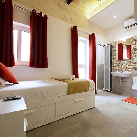 Vallettastay Lovely House Private Rooms Buitenkant foto