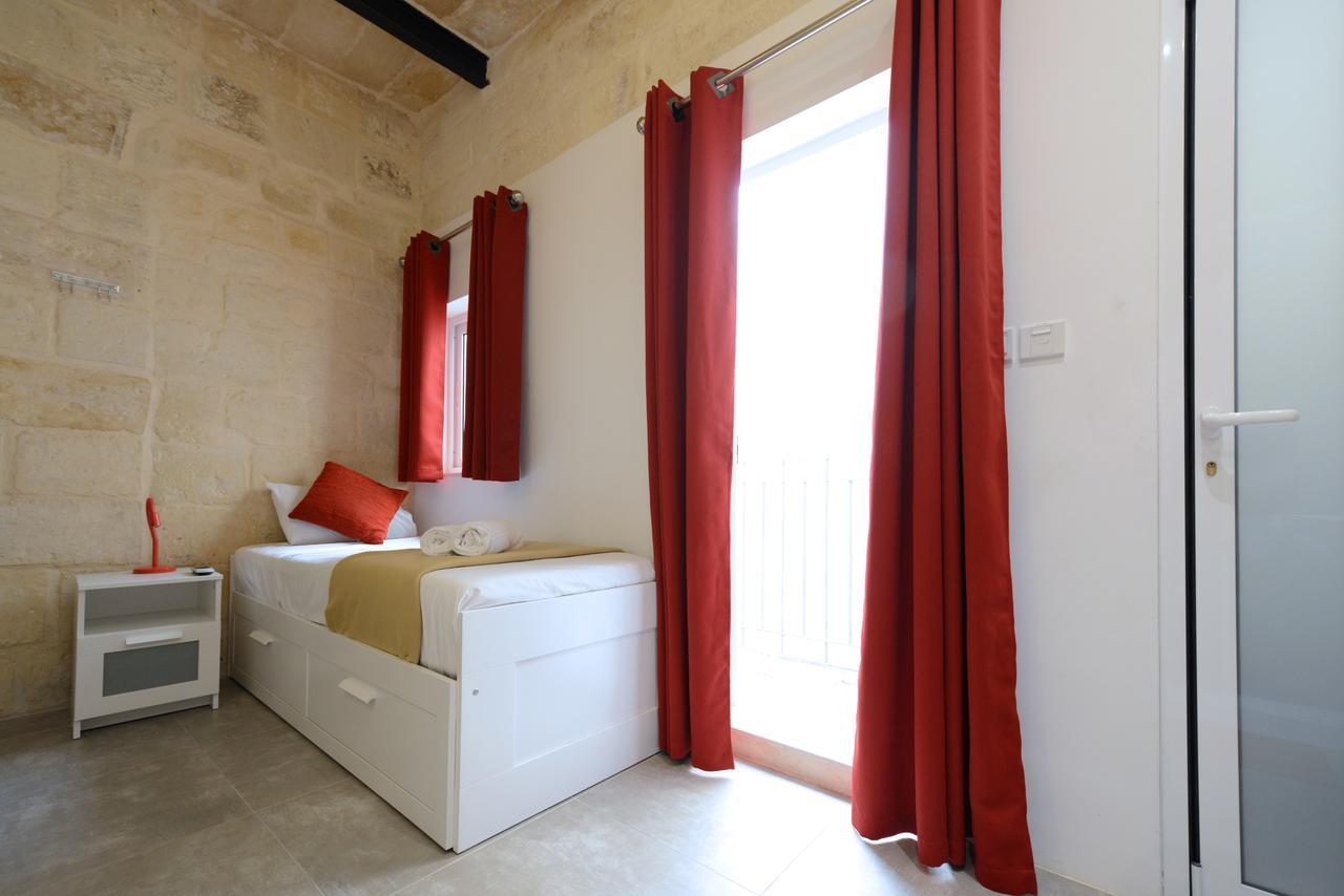 Vallettastay Lovely House Private Rooms Buitenkant foto